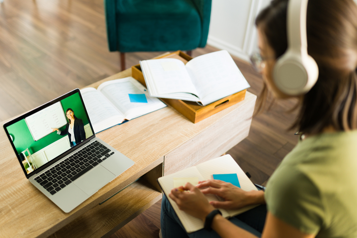 CONAMYPE impulsa capacitaciones virtuales gratuitas para fortalecer a las MYPE en El Salvador