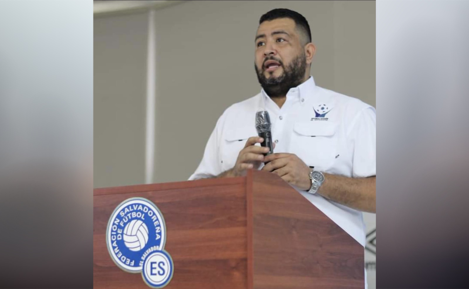 René Ayala es el nuevo presidente de la primera división de fútbol