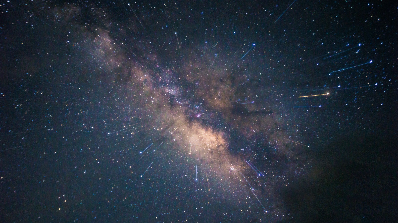 Investigadores chinos desarrollan modelo de IA para procesar datos estelares de diferentes telescopios