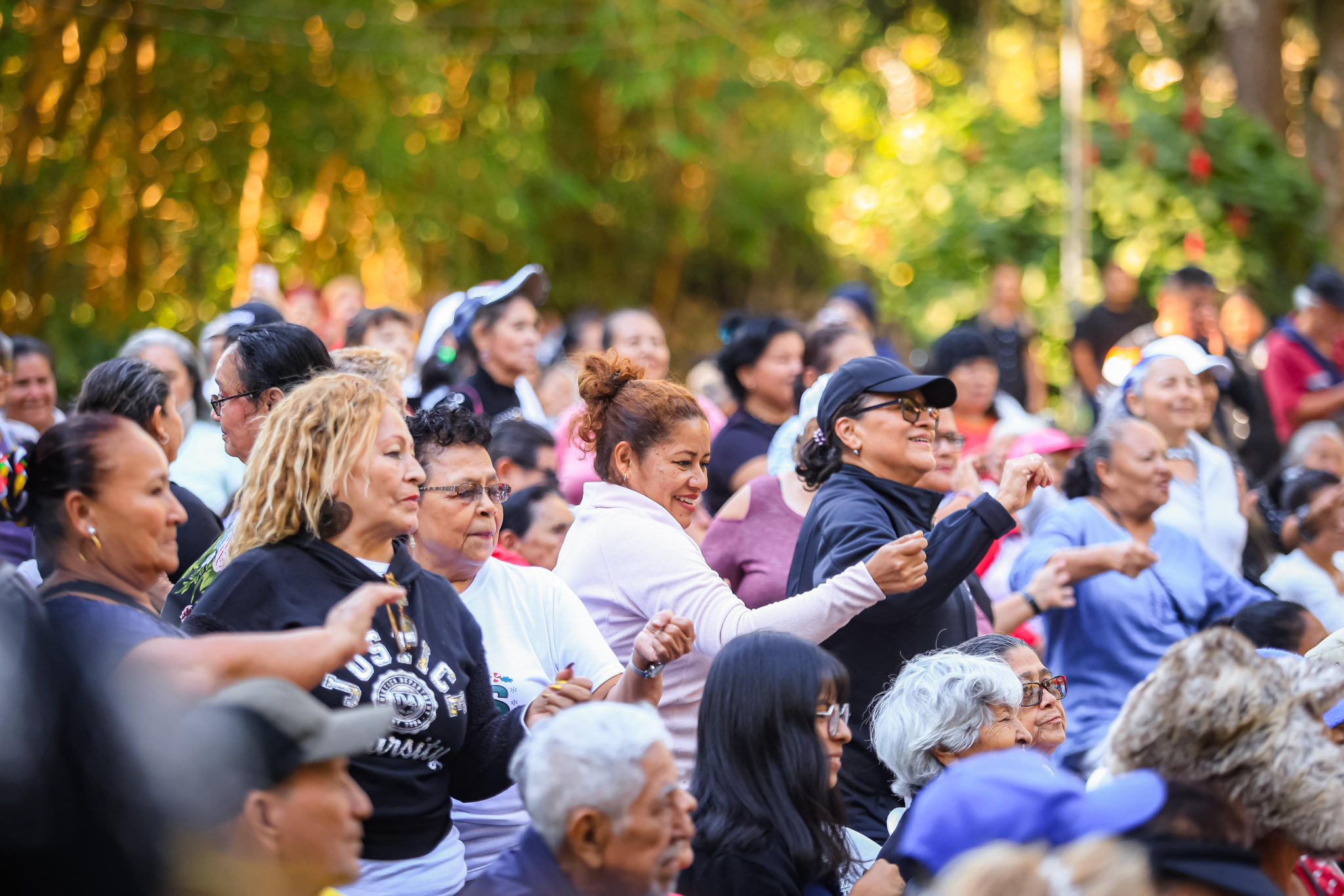 Gobierno de El Salvador atendió a más de 1,000 ancianos