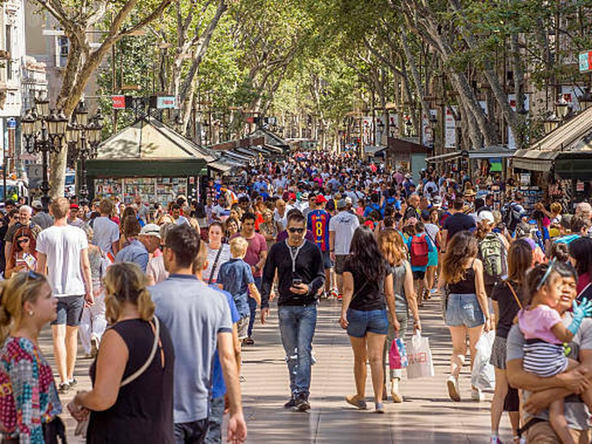 Capri endurece sus normas para frenar el turismo masivo