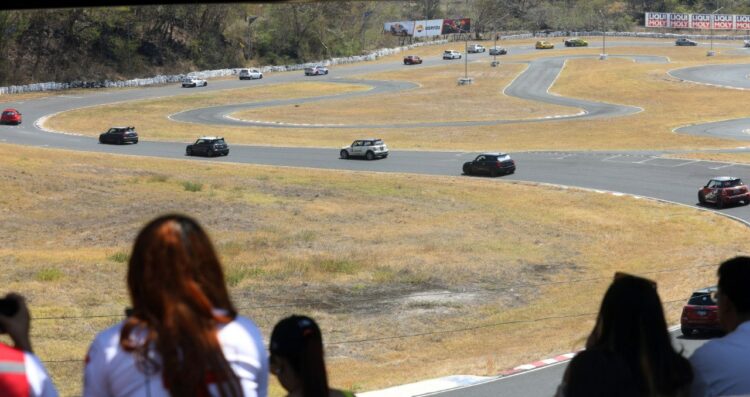 Las emociones y adrenalina regresaron a El Jabalí, con el inicio del Campeonato Nacional de Automovilismo 2026. Fotos/ Jasmin Martínez