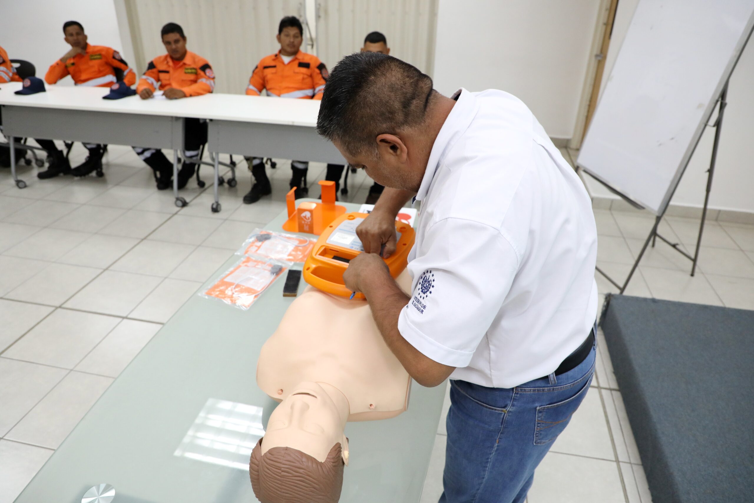 Equipos de Protección Civil se capacitan para ser más eficientes