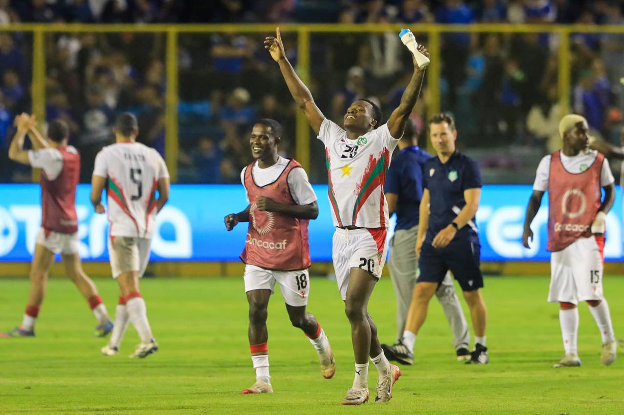 Seis países apuestan sus restos en minitorneo de repesca mundialista en México