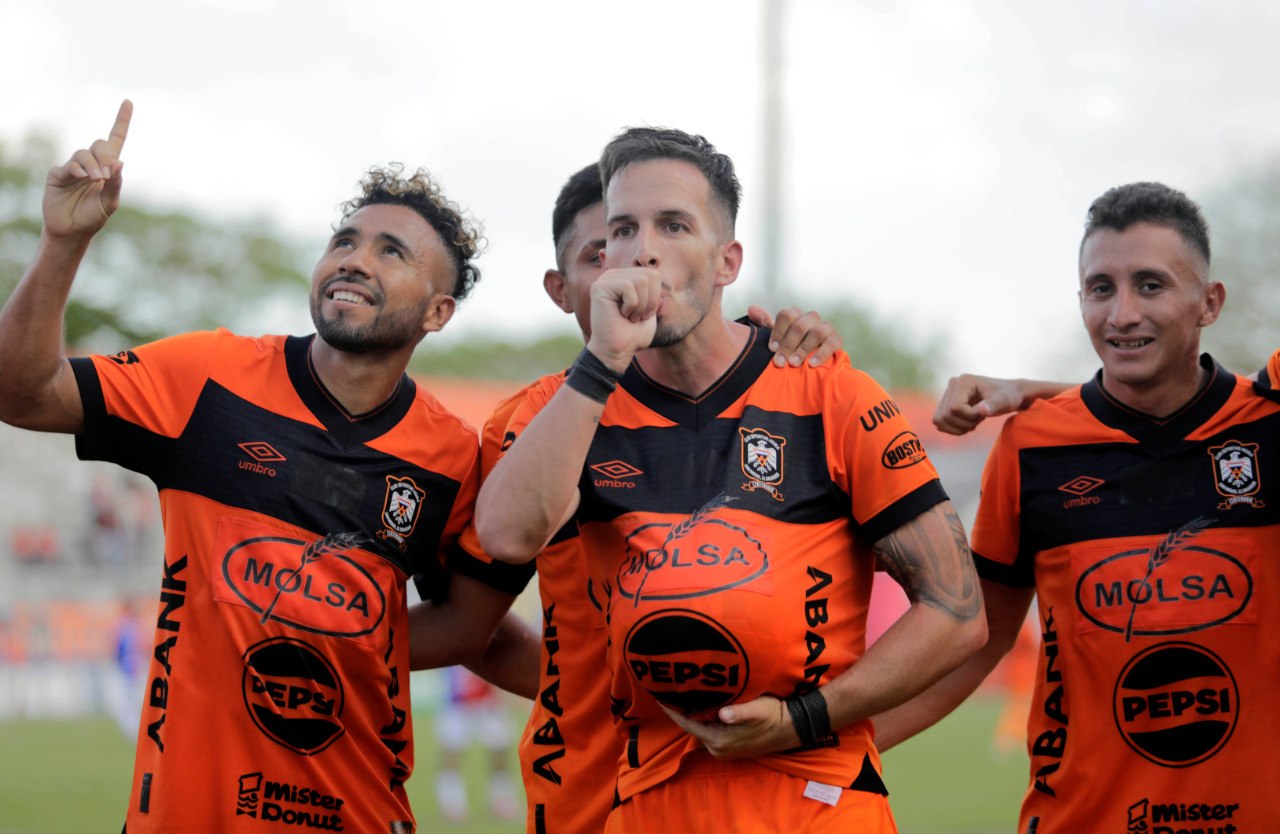 Águila se lleva el clásico nacional: el invicto tigrillo se derritió en San Miguel