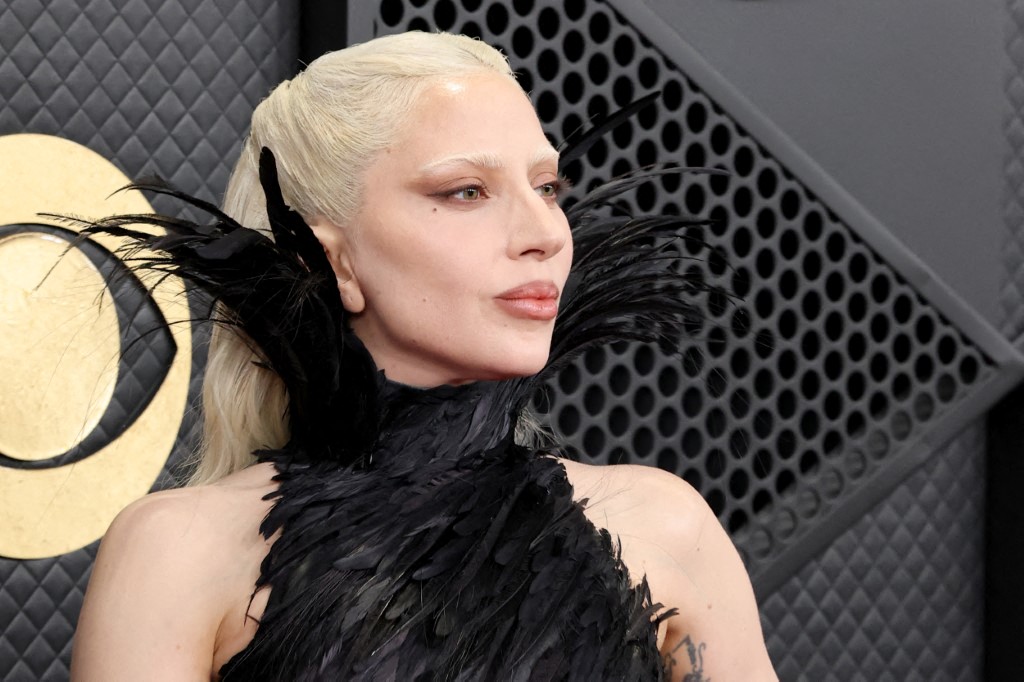 Lady Gaga sorprende al revelar que su boda está cerca