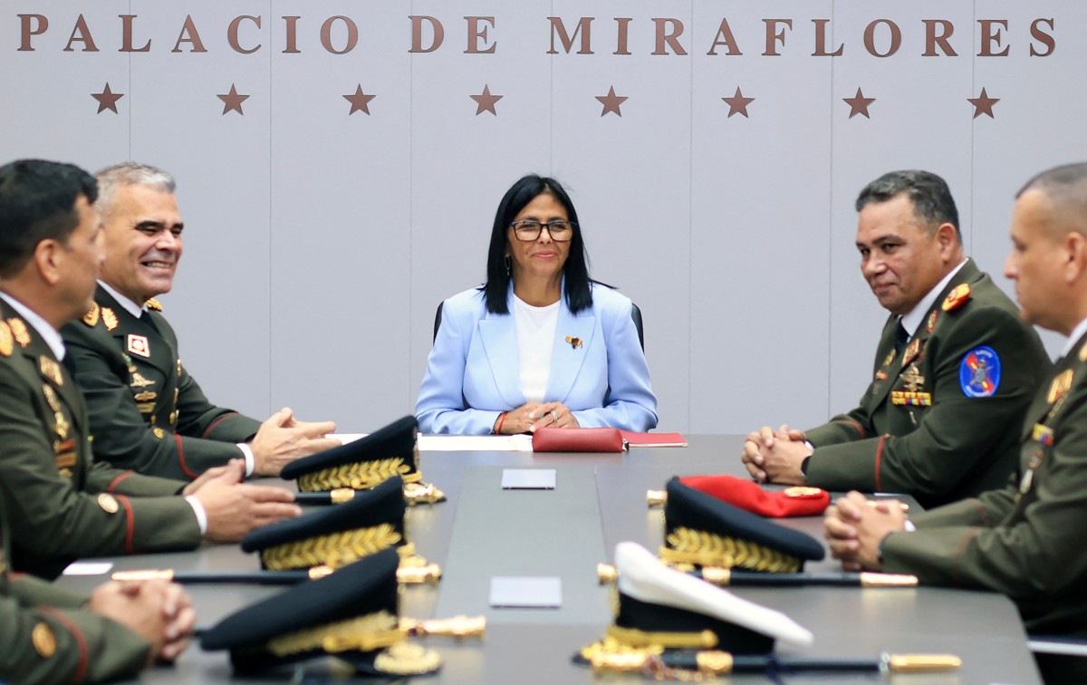 Presidenta de Venezuela anuncia más cambios regionales en la Fuerza Armada
