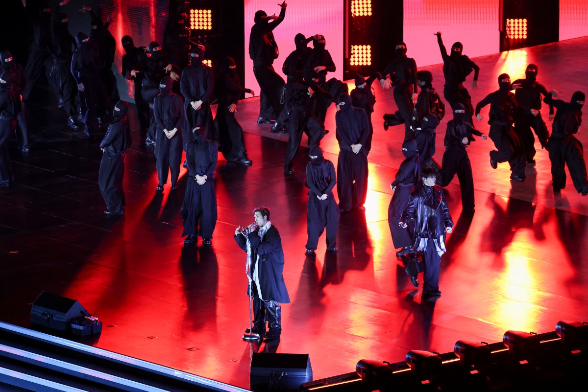 Los reyes del k-pop BTS arrasan en Seúl en su concierto de regreso