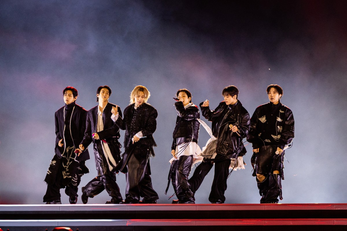 Más de 100,000 personas asistieron a concierto de BTS en la capital surcoreana