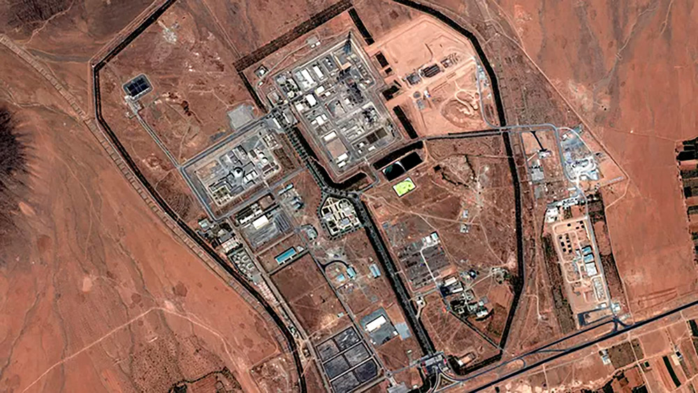 EE. UU. e Israel bombardean dos plantas nucleares en territorio iraní