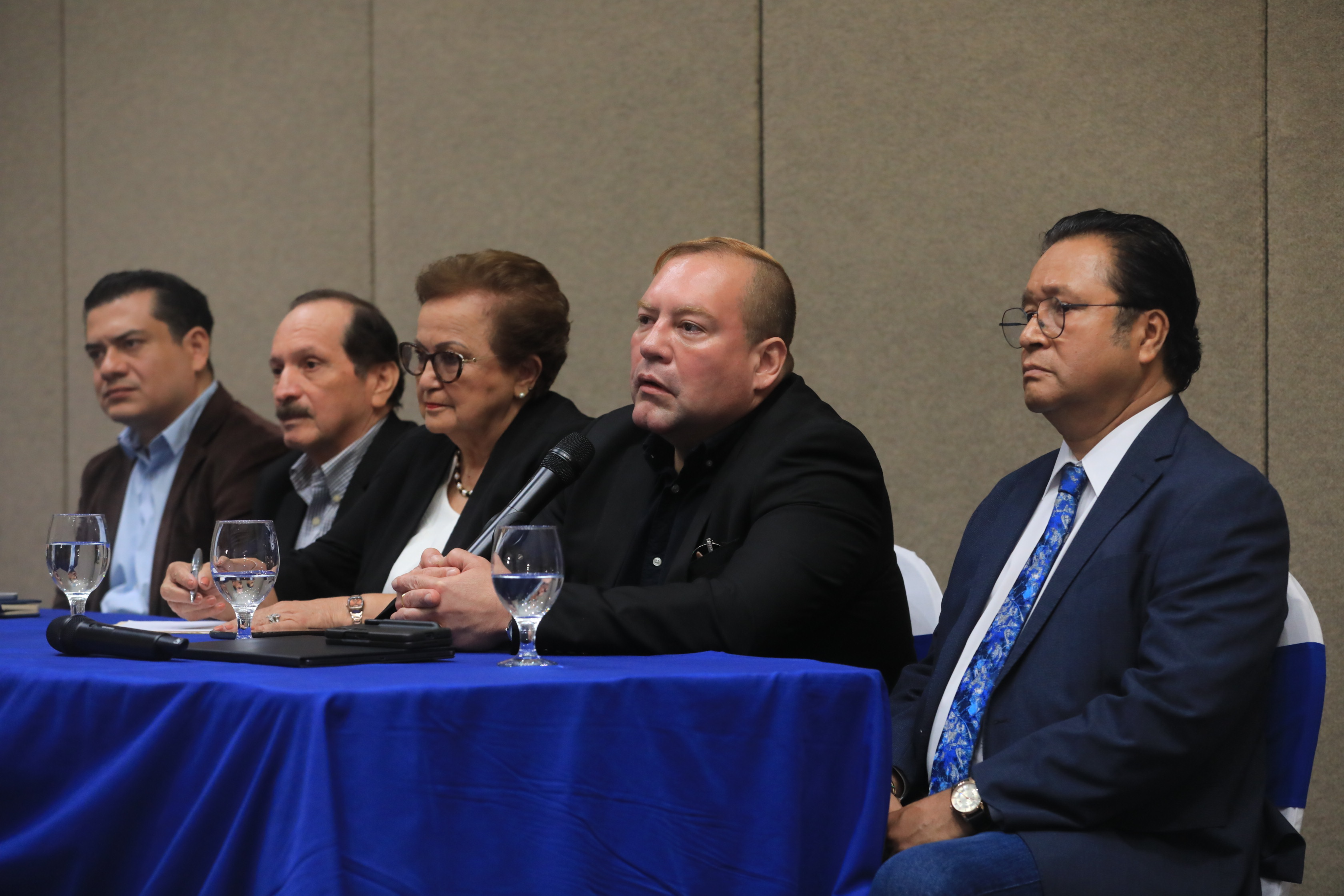 Círculo de reflexión política siglo XXI: «violencia fue como un Vía Crucis»