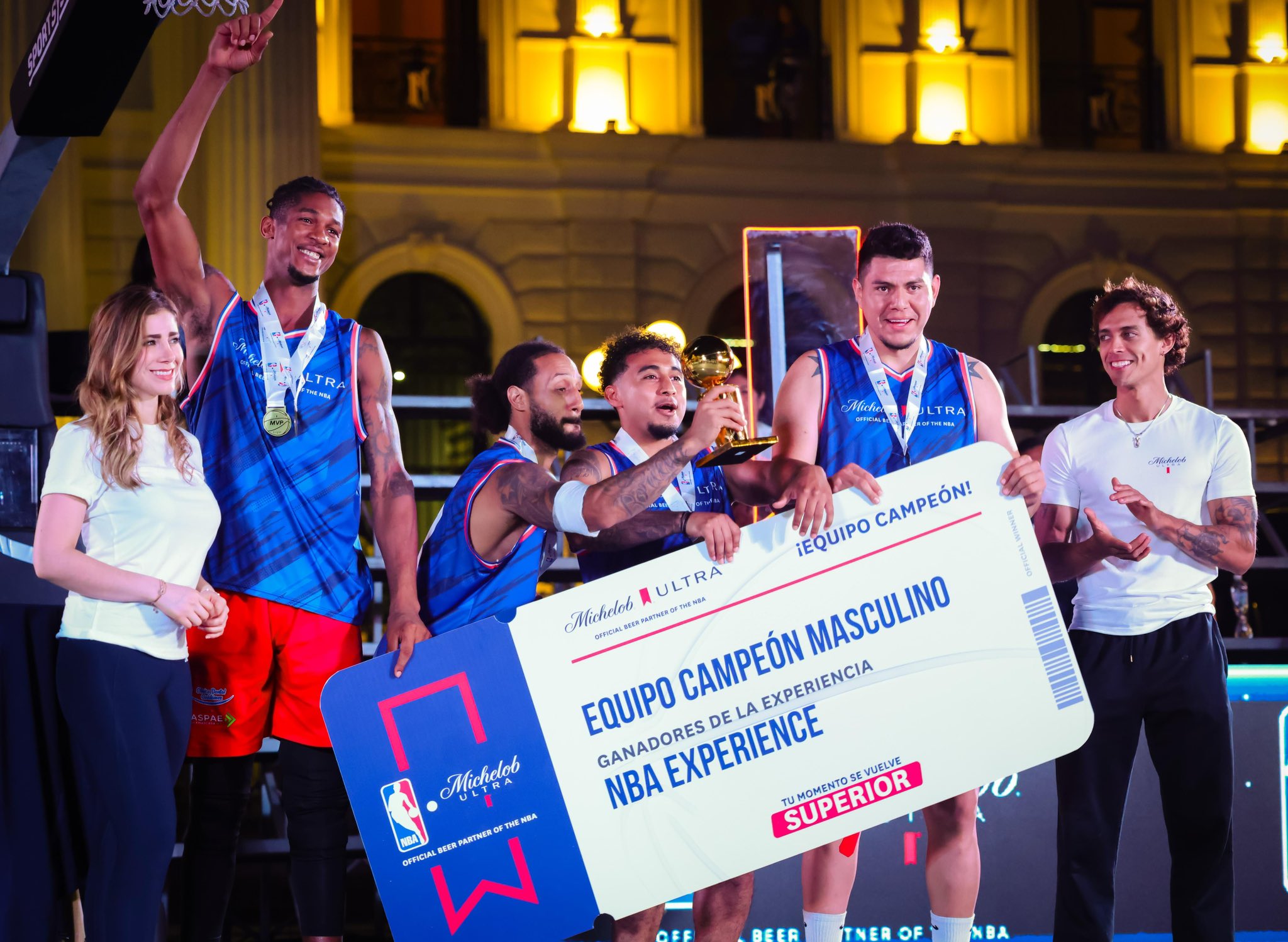 Panthers y Aspirina son los campeones del Torneo de Baloncesto 3×3