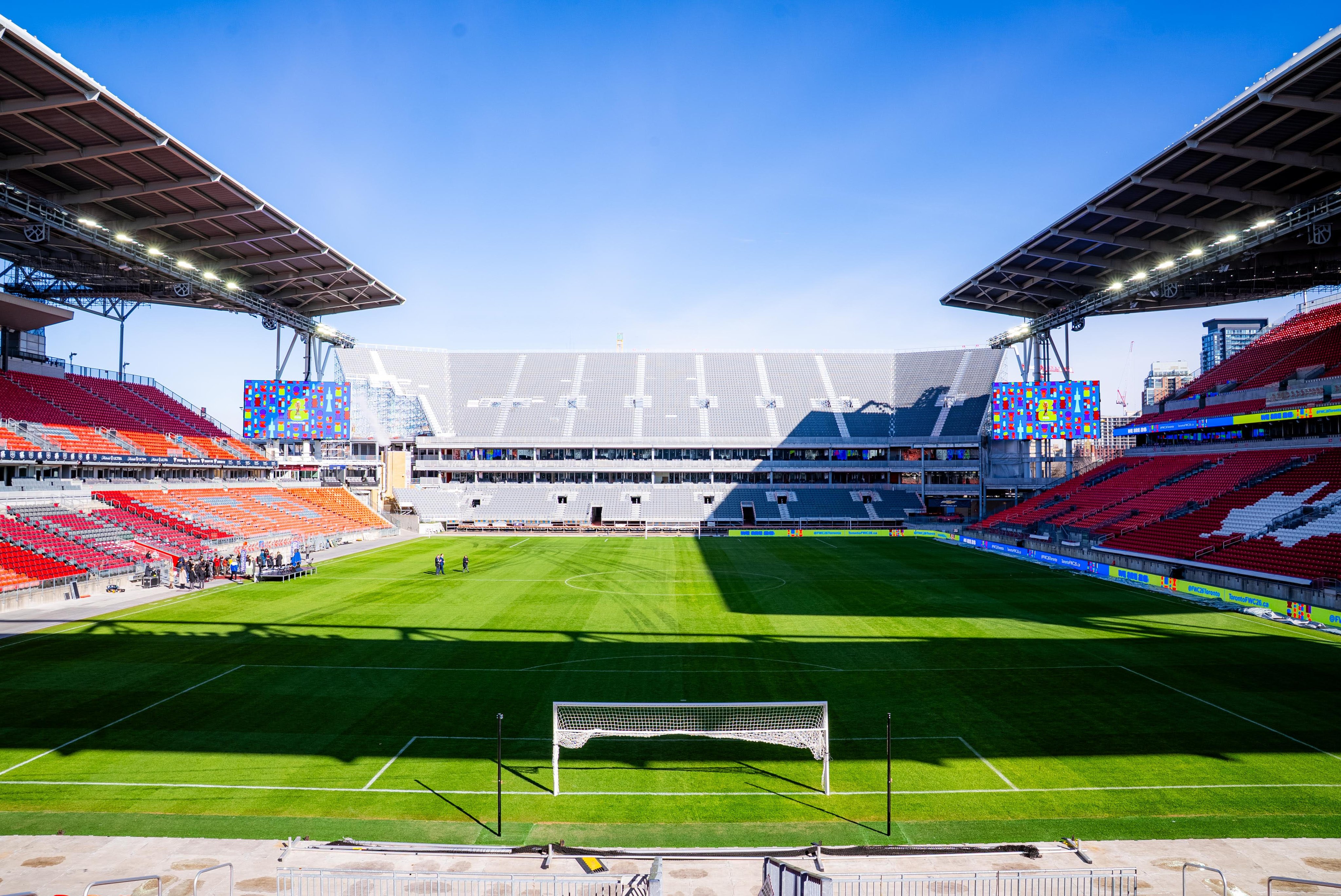 Toronto presenta el BMO Field para el Mundial entre críticas por tribunas temporales