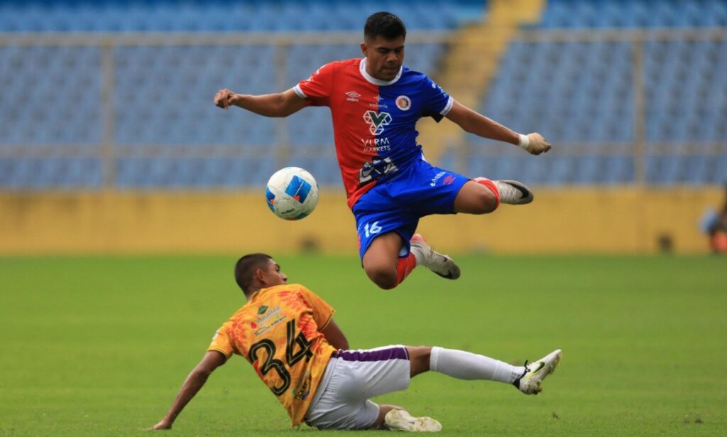 FAS sigue invatible en el Clausura 2026