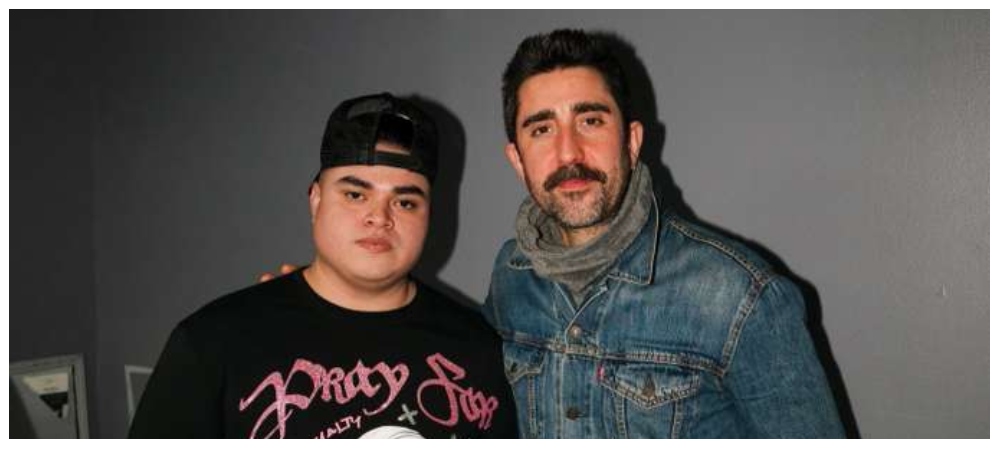 Talento salvadoreño compartió con Álex Ubago