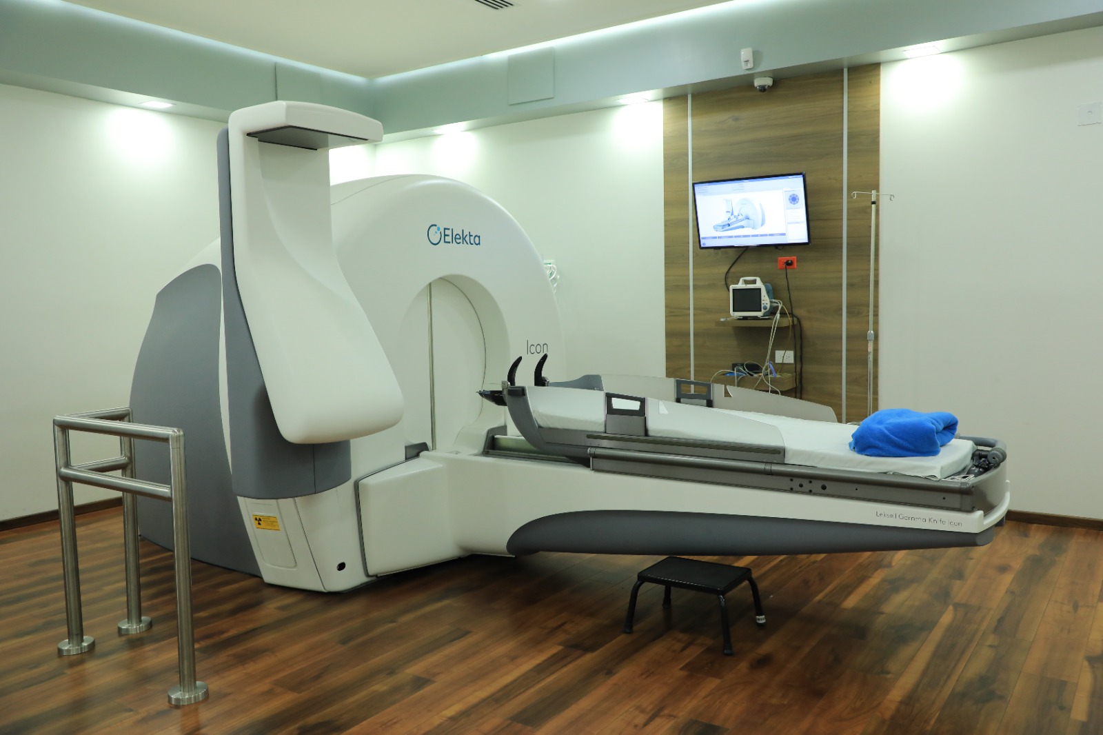 Centro salvadoreño destaca en la región por tratamiento de tumores cerebrales