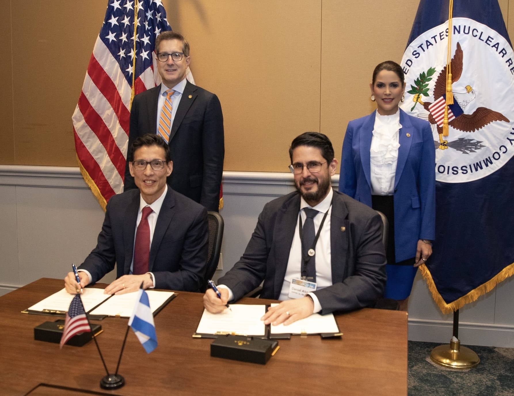 El Salvador y EE. UU. refuerzan cooperación para desarrollo seguro de energía nuclear con fines pacíficos