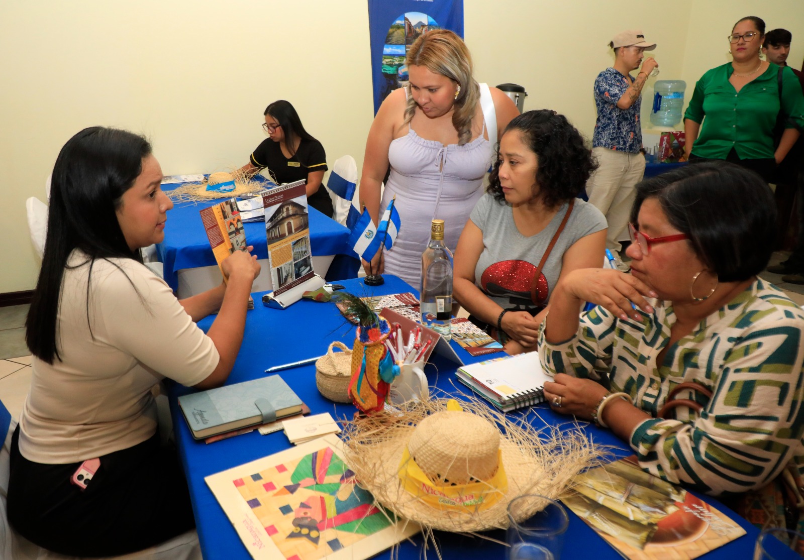 Nicaragua presenta su oferta turística en El Salvador