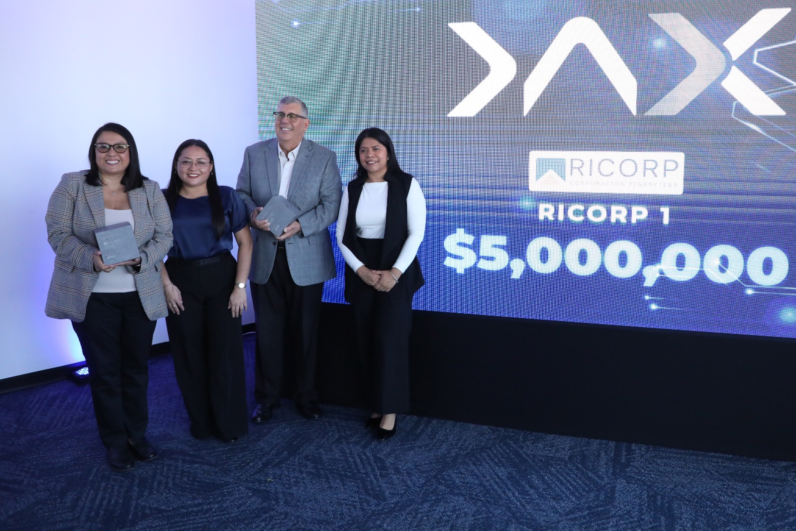 Ricorp realiza la primera emisión tokenizada negociada en DAX por $5 millones