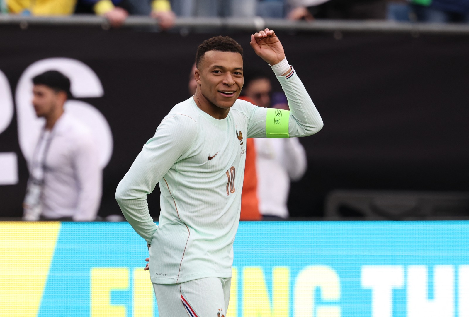 Tras duro cruce con Mbappé, Ancelotti se reencuentra con Modric