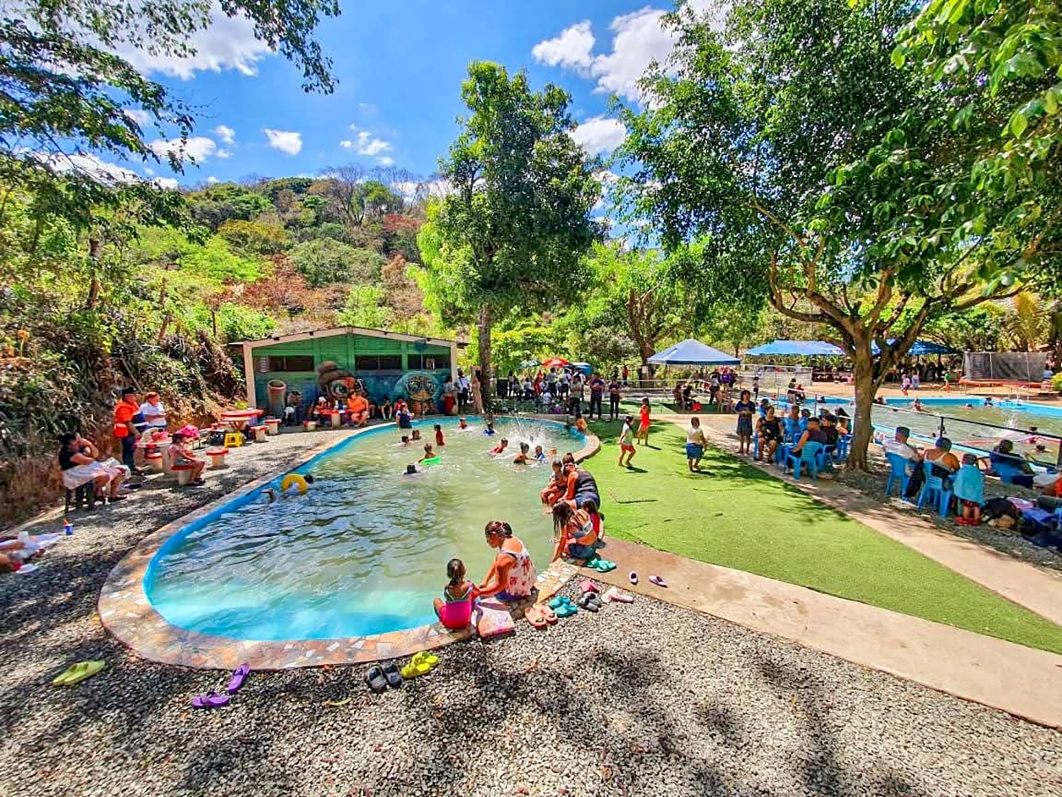 Abren al público las piscinas Los Milagros en Coatepeque, Santa Ana Este