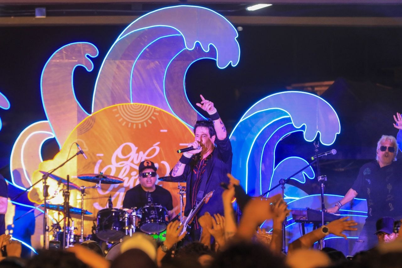 El ska se apoderó de Sunset Park con Adhesivo y Los Rabanes