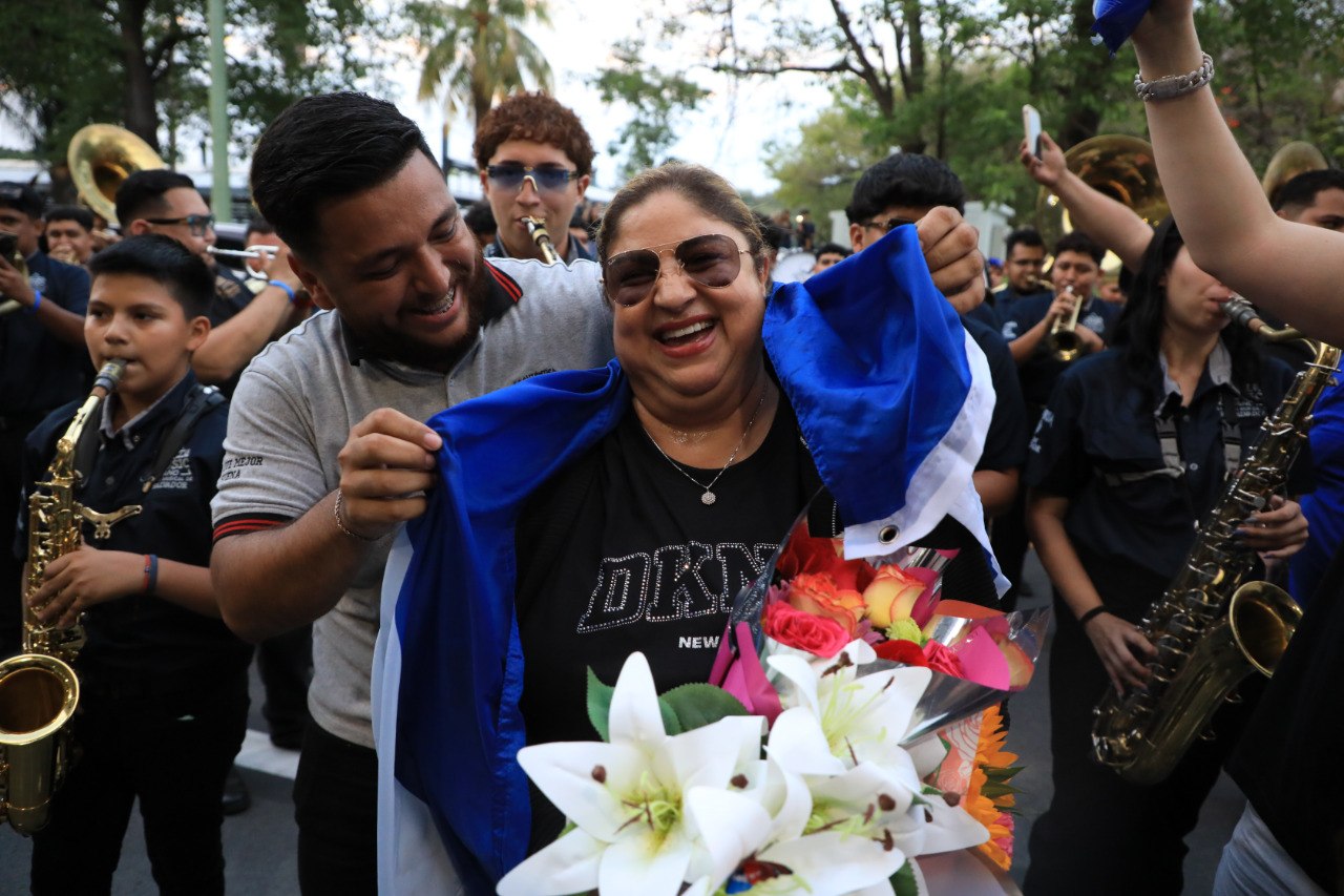 Nory Flores: «Abrimos camino para más artistas salvadoreños» tras Coachella