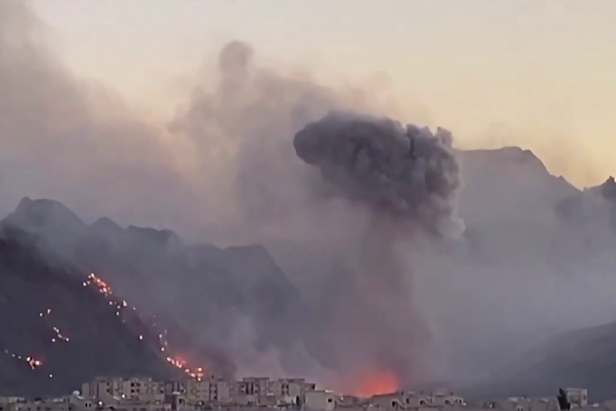 Irán asegura haber derribado un caza estadounidense sobre su territorio