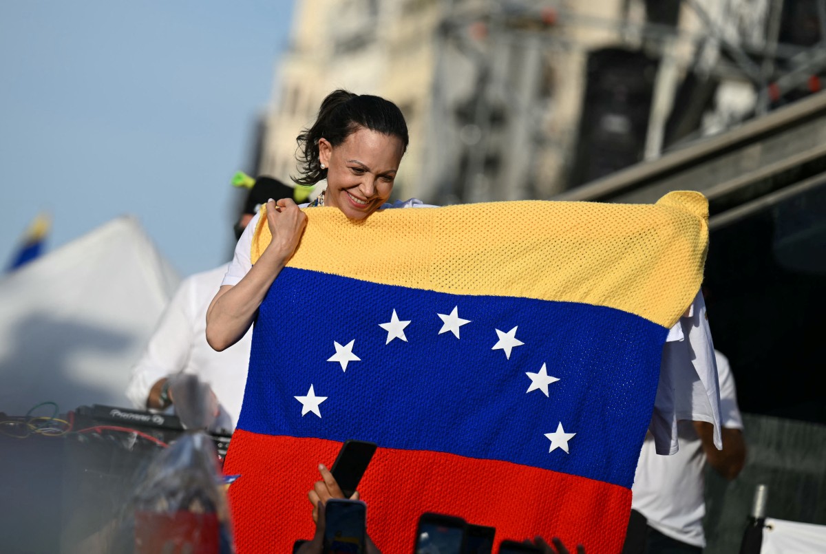 Gobierno español critica como un «error» el desplante de María Corina Machado