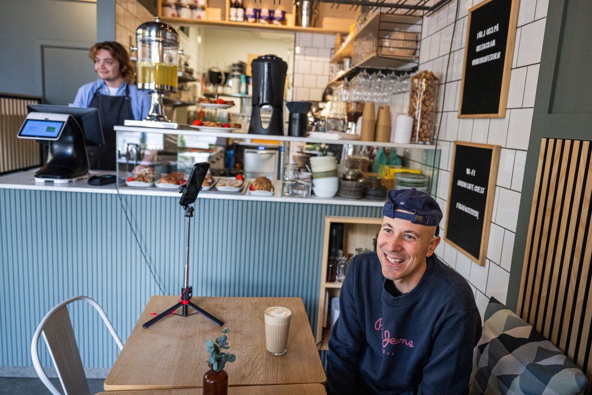 Estocolmo experimenta con una cafetería completamente dirigida por IA