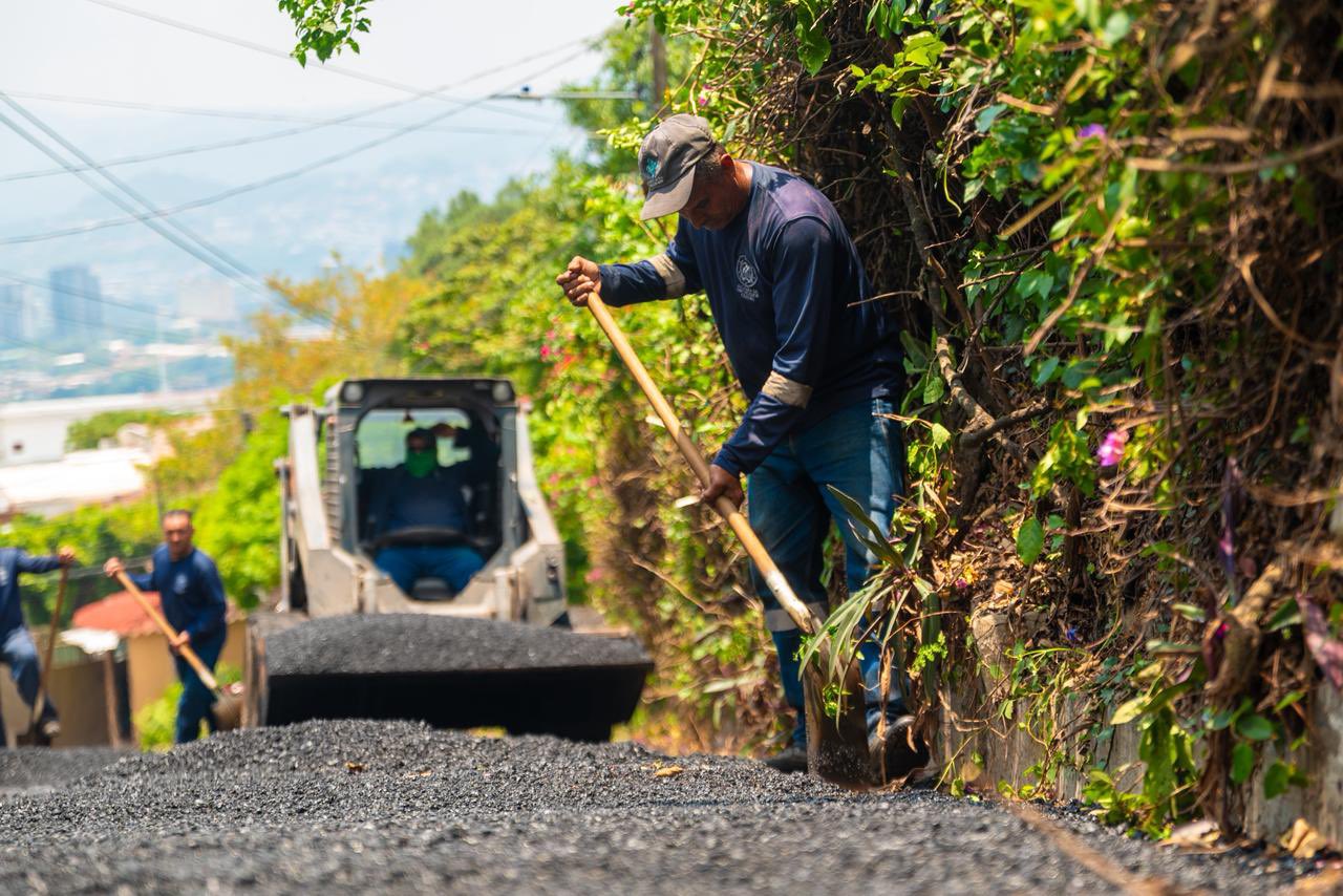 Se preparan en San Salvador Este ante época de lluvias