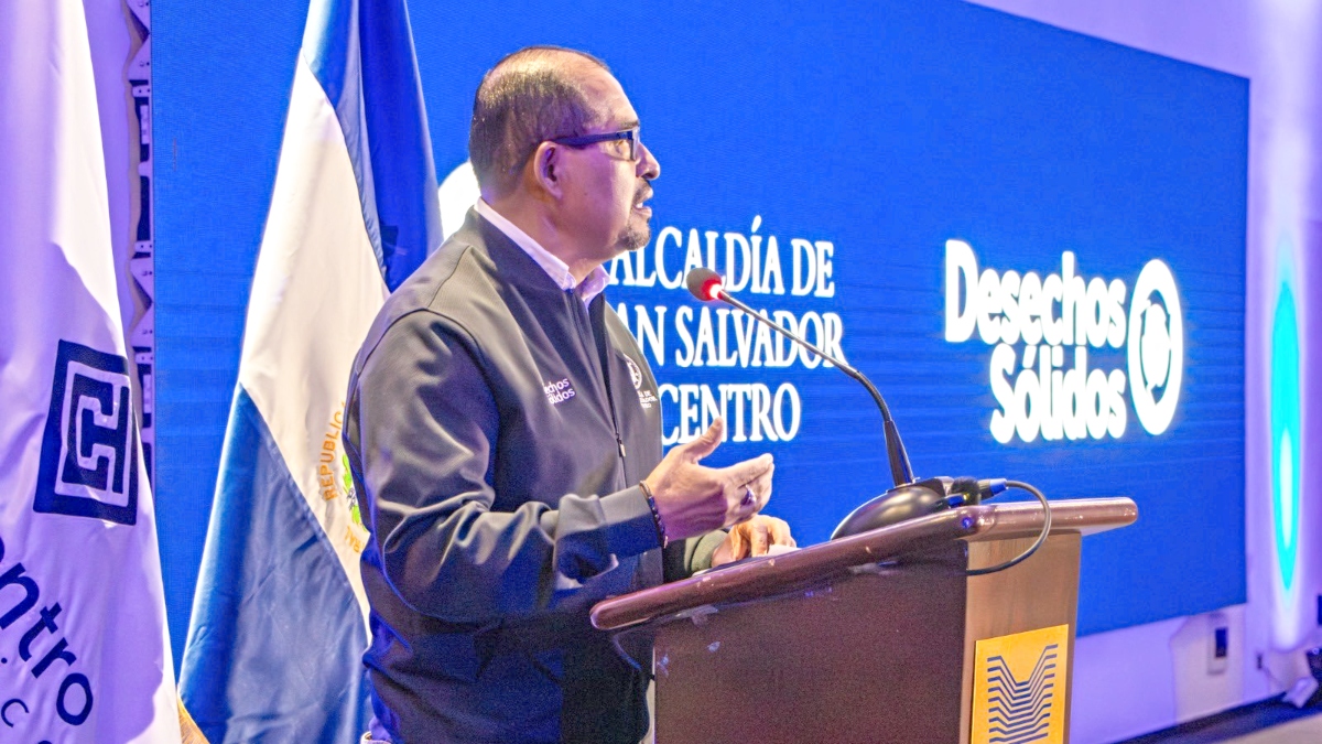 Aplan reestructura la recolección de residuos en el Centro Histórico de San Salvador