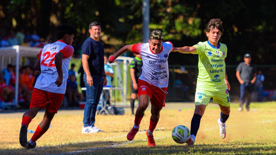 Bryan Cea, el enfermero del gol