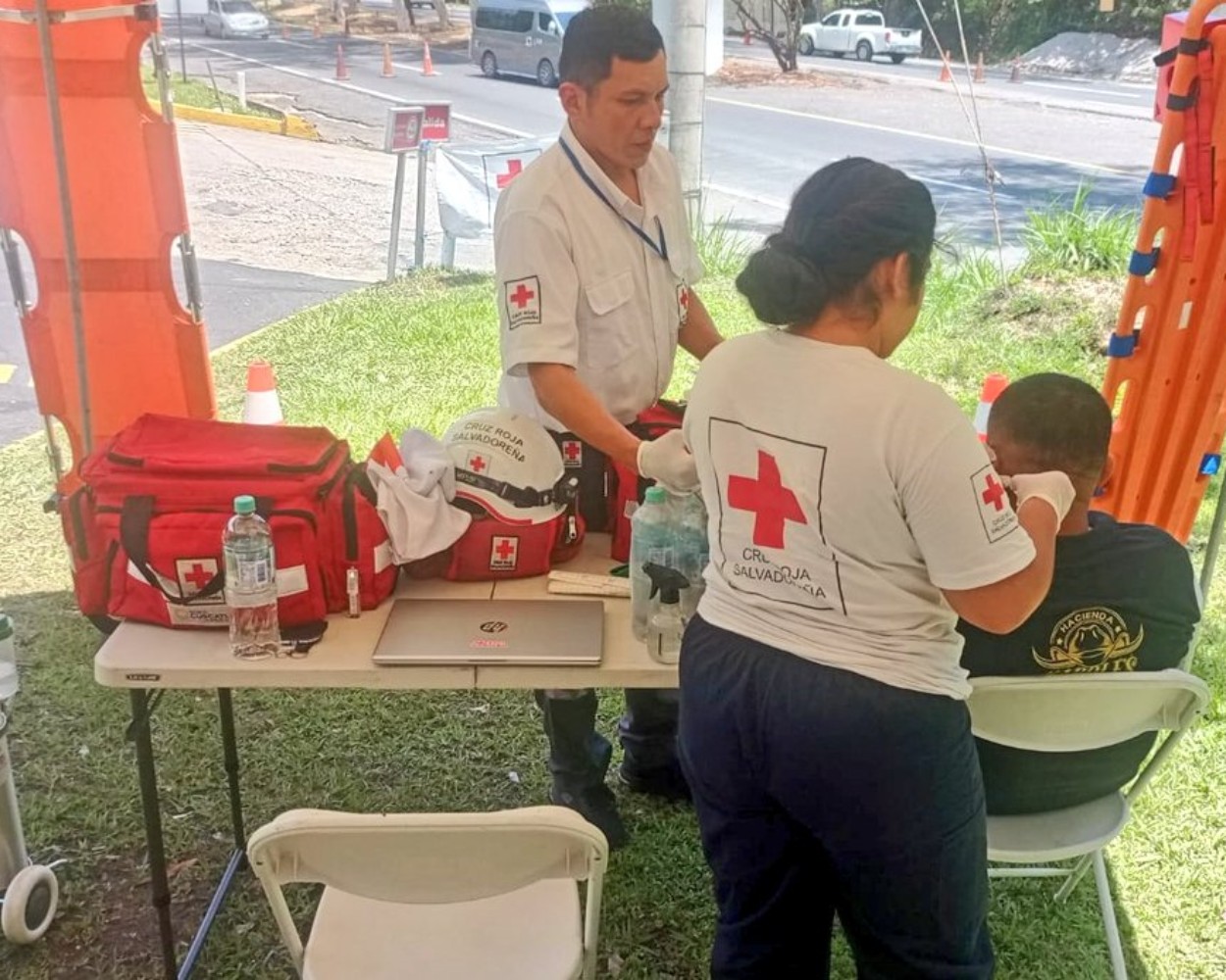 Cruz Roja atendió 993 personas en diversas emergencias médicas