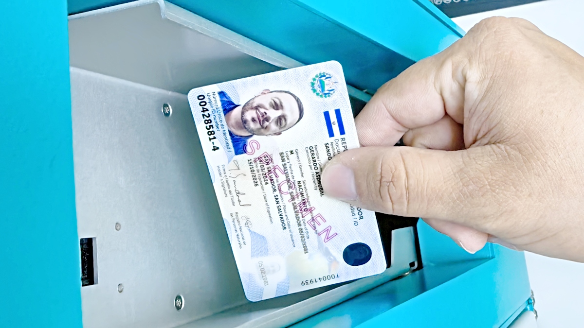 Quedan tres días para modificar el DUI en El Salvador