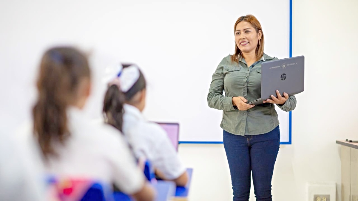 Ratifican fondos para programa educativo con innovación digital