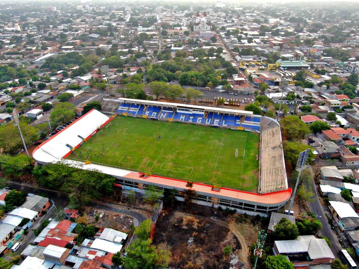 Continuará la recuperación de espacios deportivos