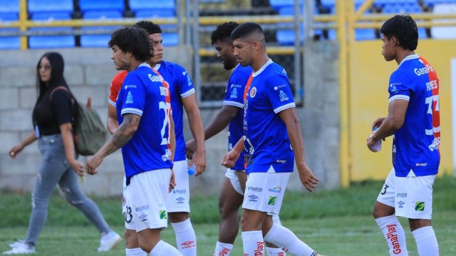 FAS vuelve a estar en problemas