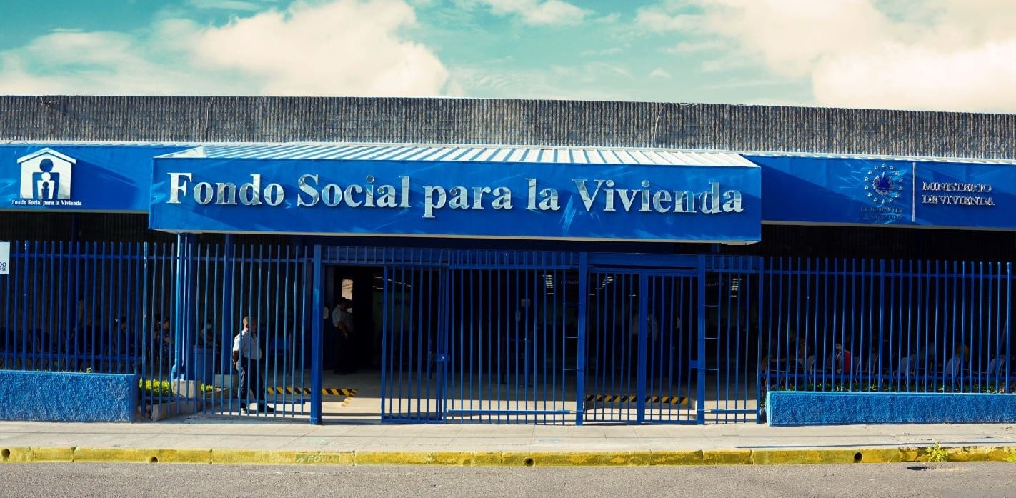 Calificadoras otorgan nota AAA a gestión de créditos FSV