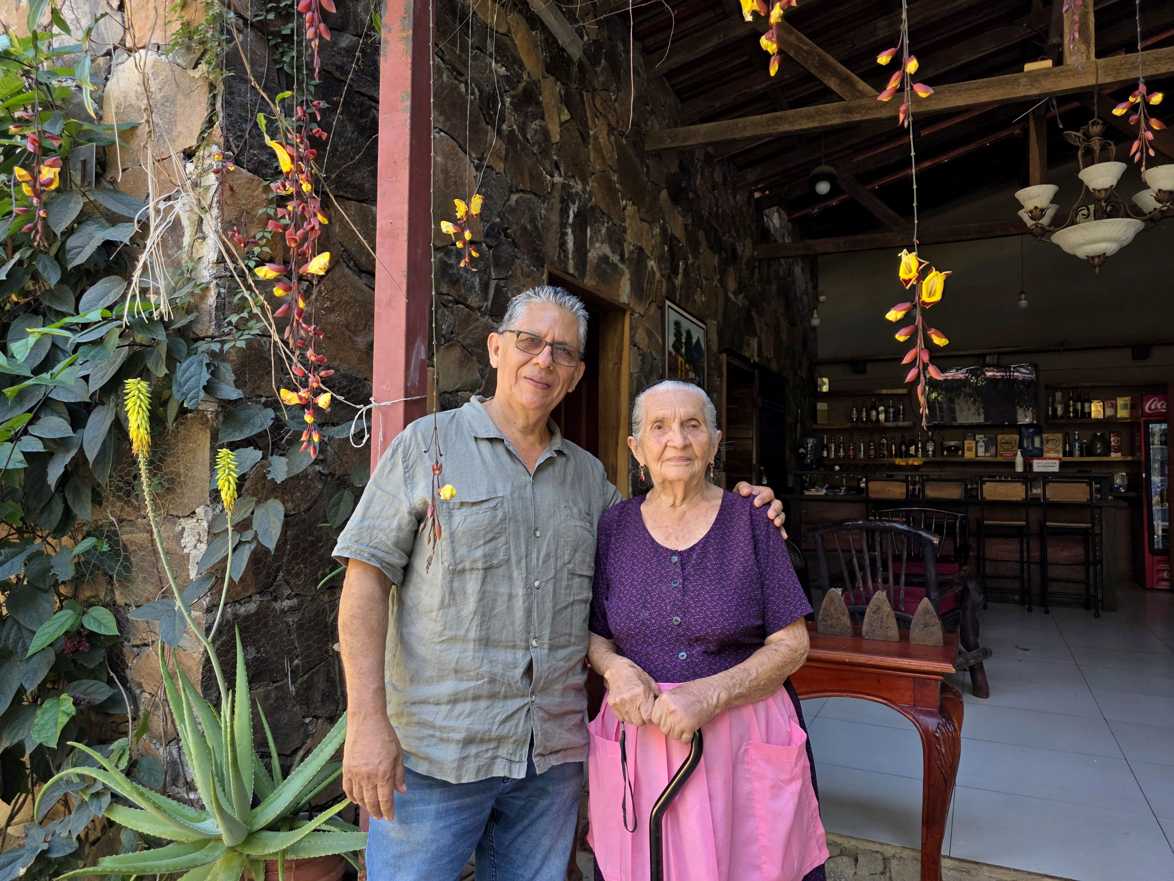 Hostal Doña Consuelo ofrece cercanía a la playa y montaña en Jucuarán