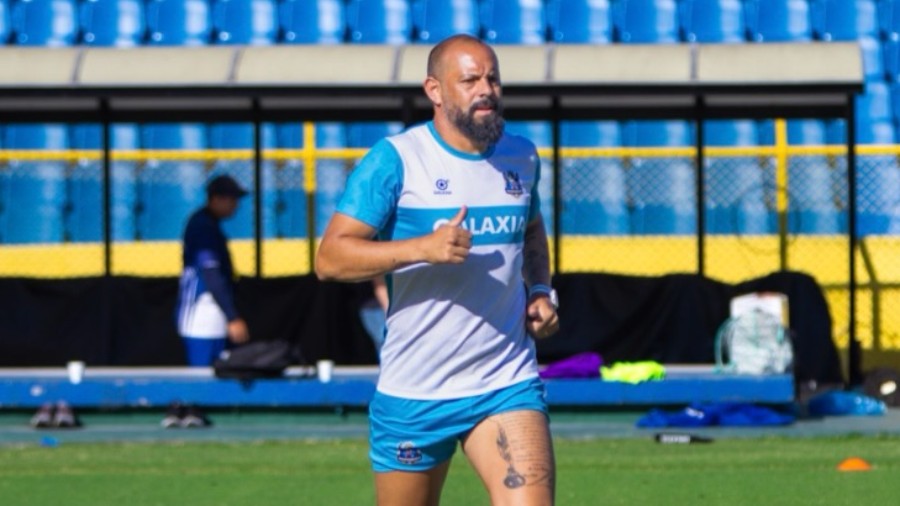 «Primero es salvarme del descenso con Zacatecoluca, después veré qué va a pasar», Matías Mier