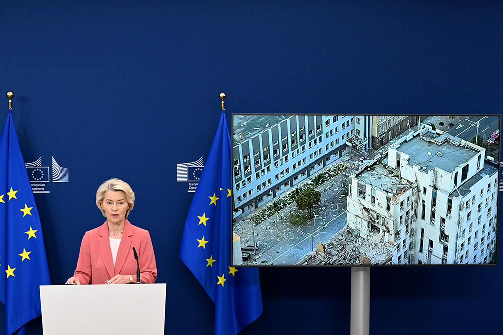 UE aprueba un préstamo de $105,000 millones a Ucrania