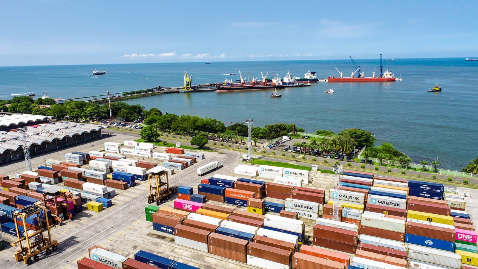 Las exportaciones salvadoreñas crecieron 3.6 % en el primer trimestre