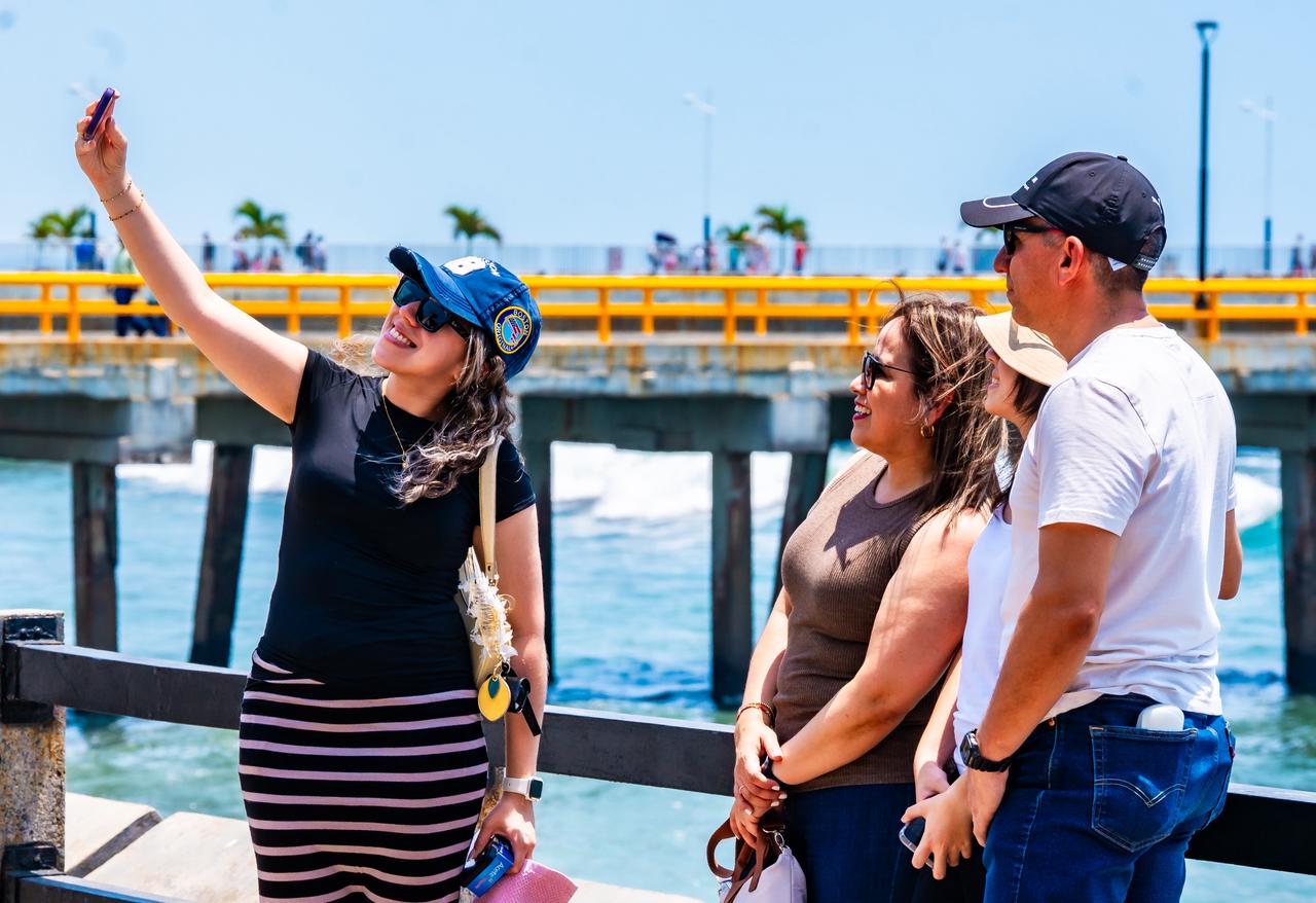 Ingreso de visitantes internacionales crece 49 % en El Salvador