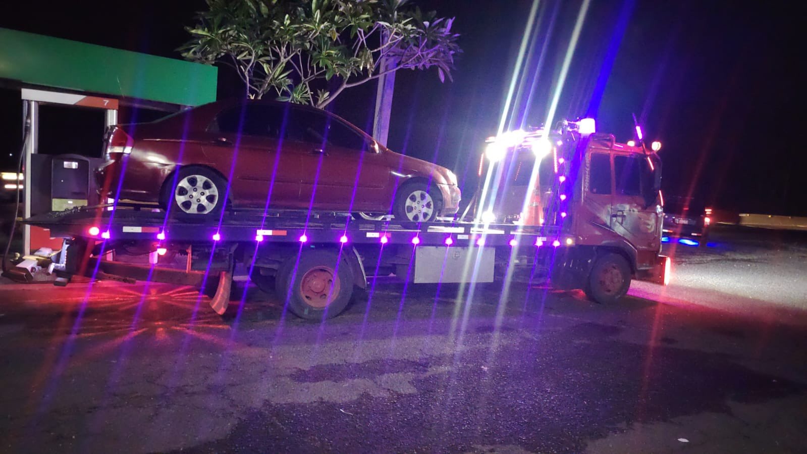 El Gobierno brindó 1,109 asistencias gratuitas con grúas desde el 25 de marzo hasta el 5 de abril