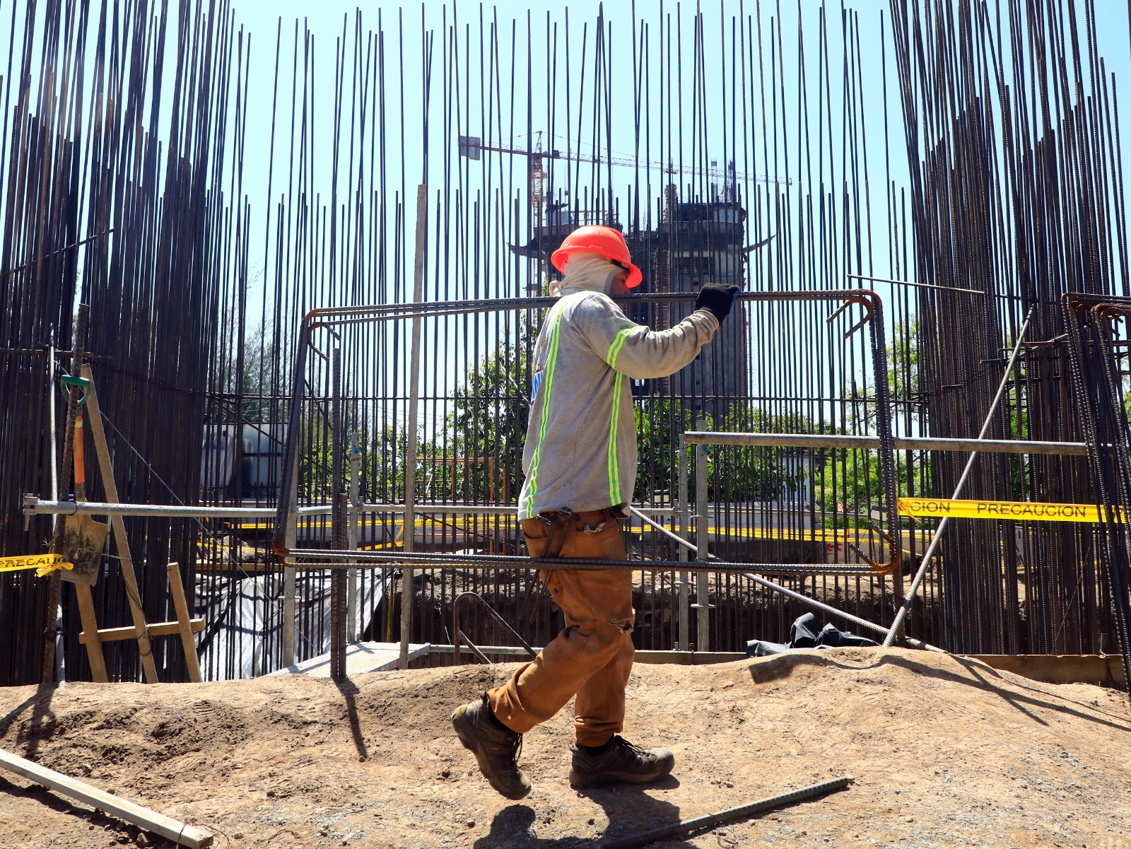 BCR prevé que la economía salvadoreña crecerá entre 3 % y 3.5 % en 2026