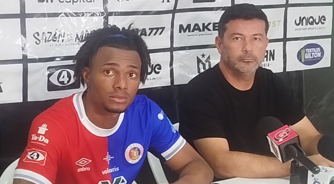 «Nos hacía falta este escenario para seguir forjando el equipo que queremos»: Adrián Sánchez, técnico de FAS