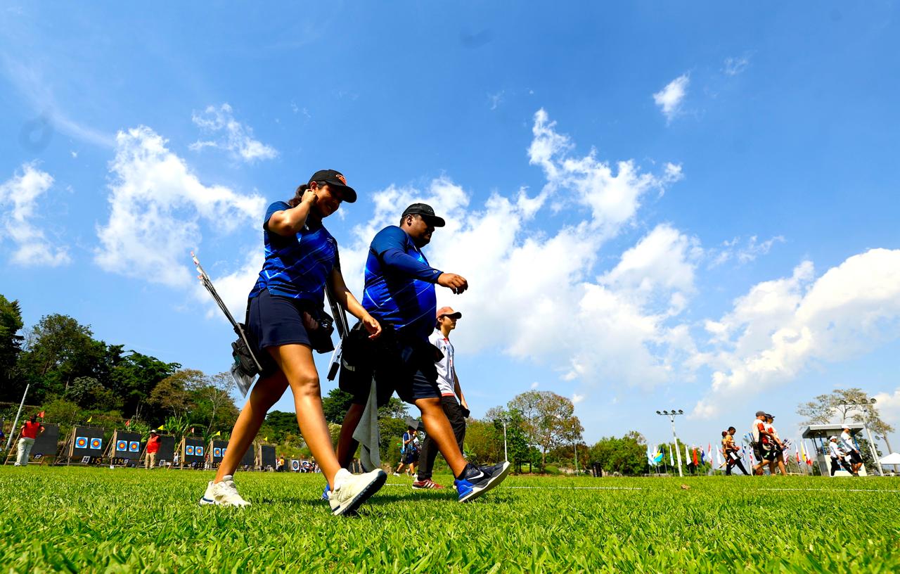 Arqueros Paola Corado y Roberto Hernández a la final de equipo mixto