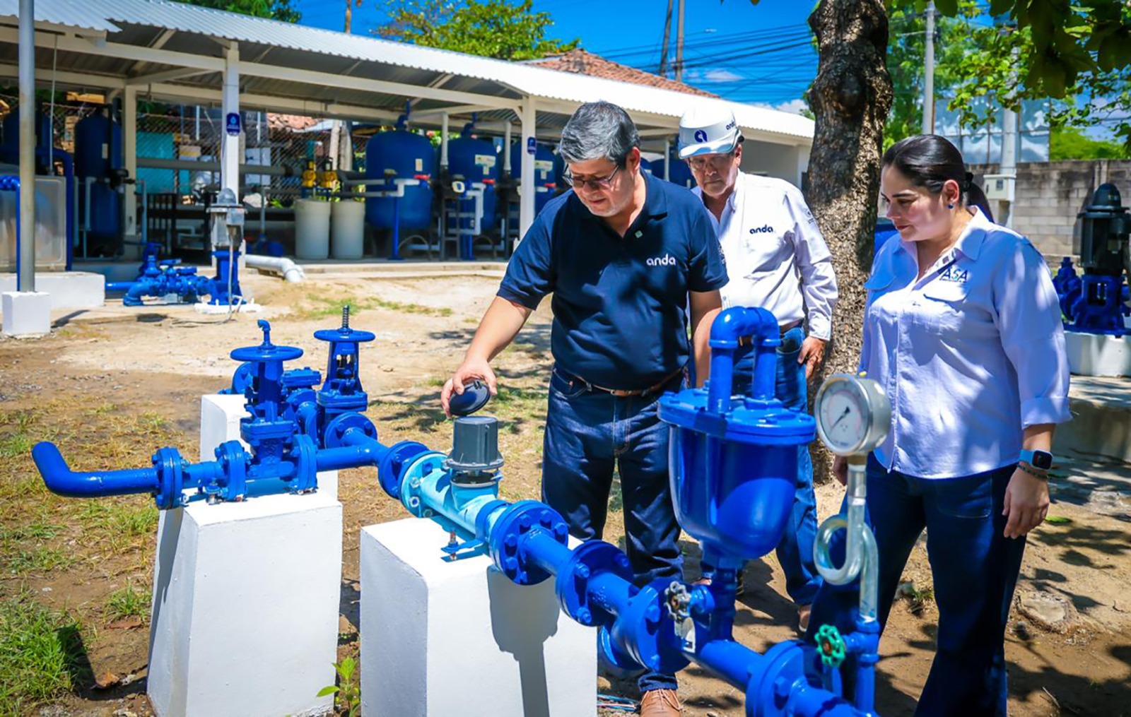 Gobierno mejora el sistema de agua potable en Santa Rosa de Lima