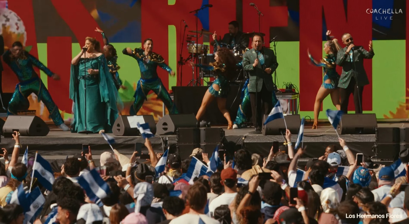 En Vivo: Los Hermanos Flores se presentan en Coachella
